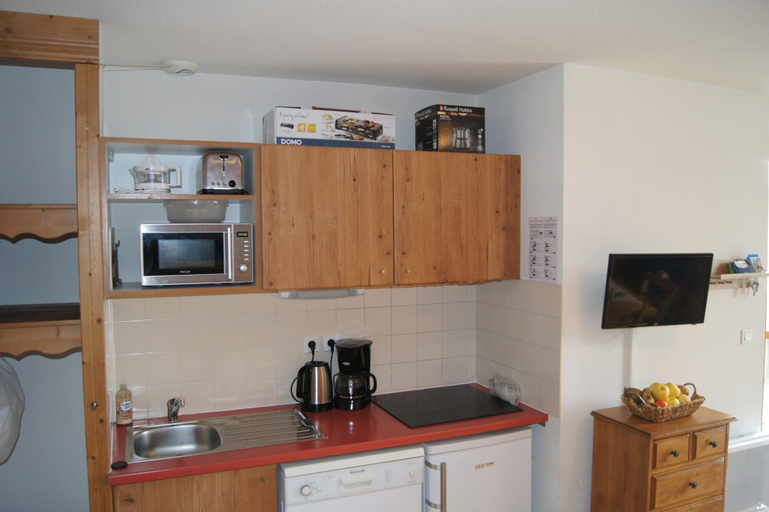 Private kitchen 5, Terraced Apartment in Chamrousse, Isère