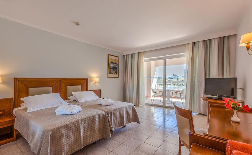 Bedroom 3, Kipriotis Maris Suites by Anayia All Inclusive Resorts , South Aegean