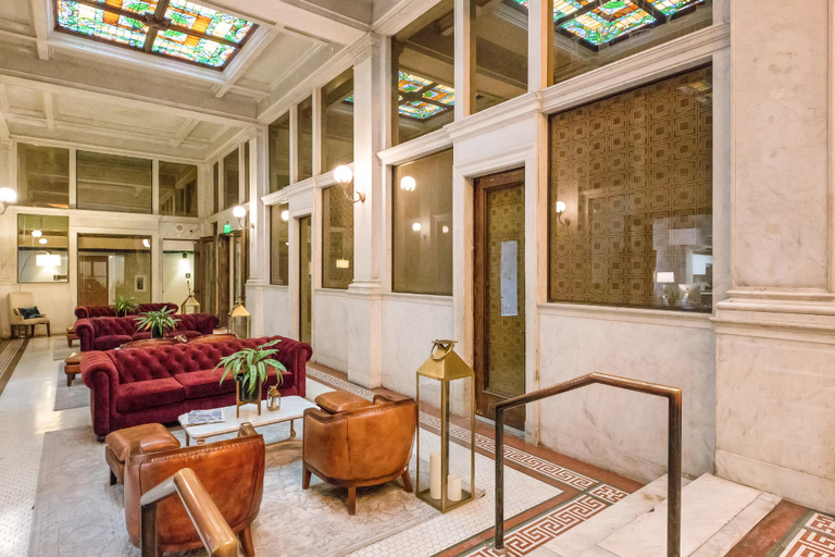 Public Area 2, ONE LUX STAY SUITES AND RESIDENCES, Los Angeles