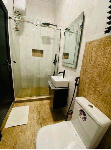 Bathroom 3, Fountain Blu Hotel, Obafemi-Owode