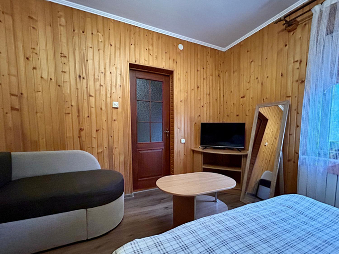 Bedroom 3, Eco Sadyba Chertizh, Iaremchans'ka