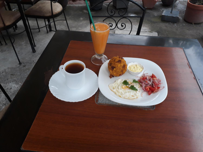 Food & Drinks 4, Hotel Golosone, Ambato
