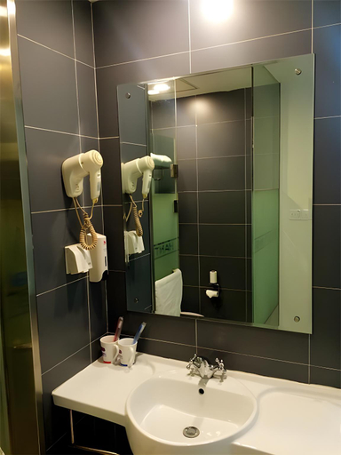 Bathroom 3, Hanting Hotel Lanzhou University Metro Station Bra, Lanzhou