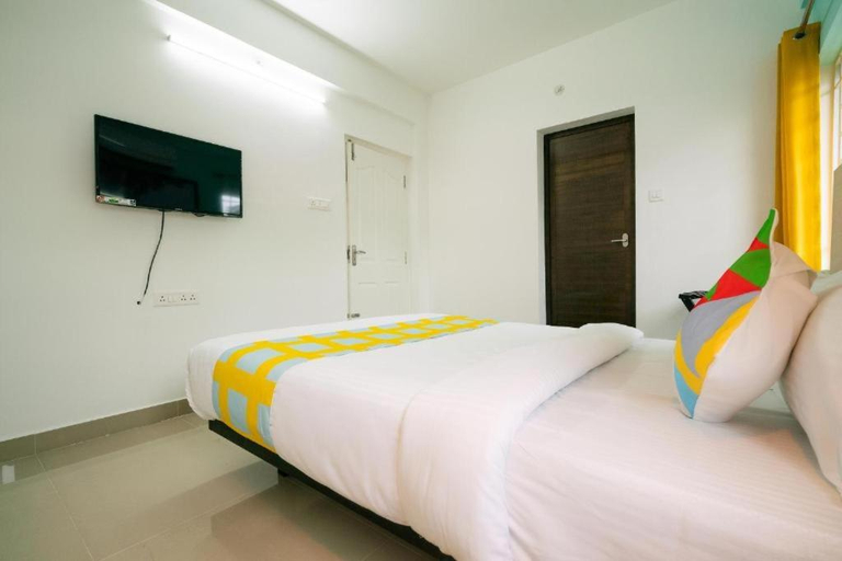 Others 3, Flamingo Suites, Ernakulam