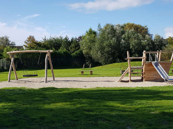 Children's area 4, Luxury Holiday Home With Spa, Franekeradeel
