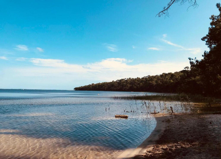 View from property 3, Lakeside Stay w/ Terrace, Gironde