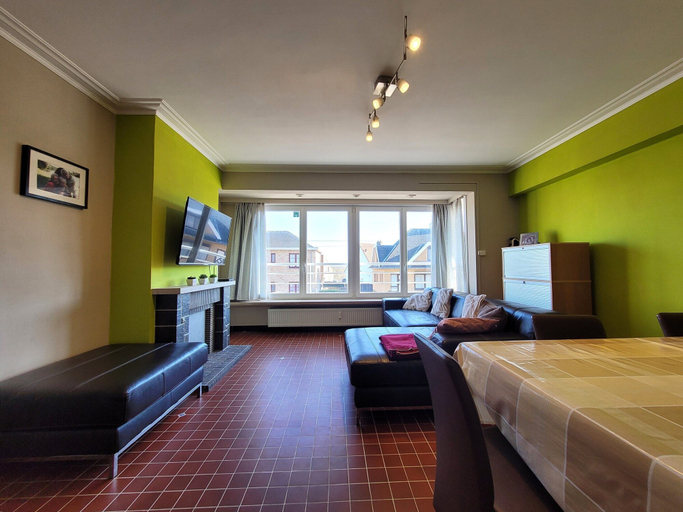 Living area 4, Apartment Near the Beach in Vibrant Area, West-Vlaanderen