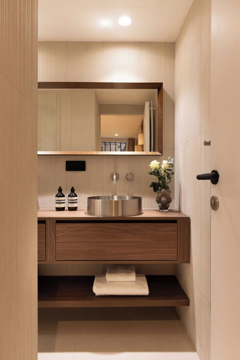 Bathroom 5, Beautiful Studio for 2 people in Marais, Paris
