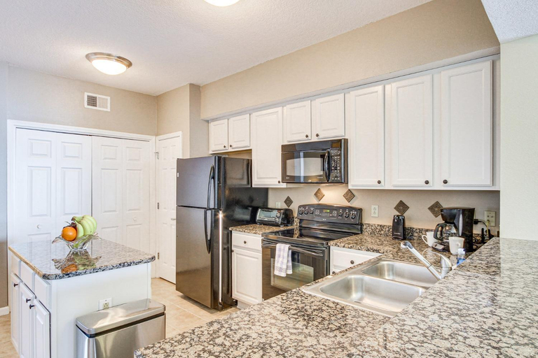Others 4, Charming Condo on the Beach/Legacy T2-1102, Harrison