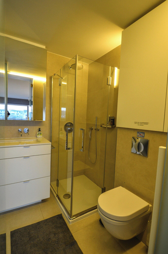 Bathroom, Studio in Belgium Near Beach & Dunes, West-Vlaanderen