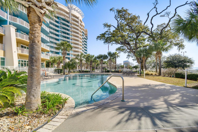 Others 2, Charming Condo on the Beach/Legacy T2-1102, Harrison