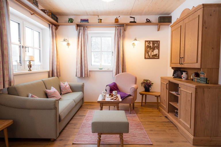 Living room, Holiday Home in Grundlsee With Sauna, Liezen