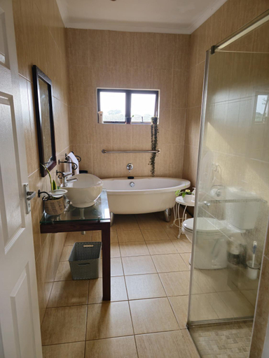 Others 2, 25 on Grove Guest House, eThekwini