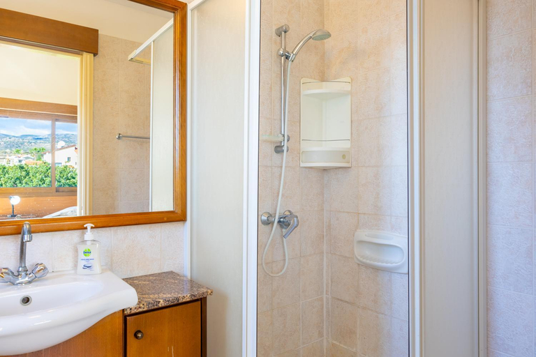 Bathroom 2, Villa Natasha