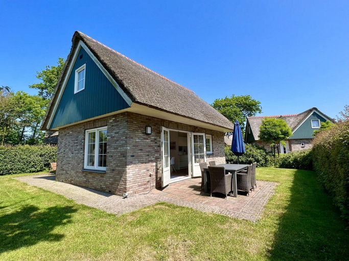 Exterior 4, Luxurious Villa Close to Forest, Beach & sea, Zijpe