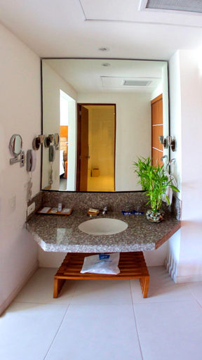 Bathroom 5, GHL Hotel Grand Villavicencio, Villavicencio