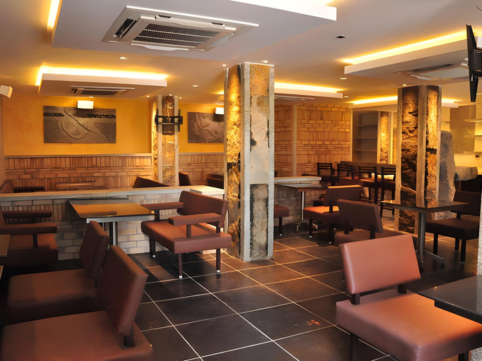 Food & Drinks 4, RKN Hotel, Viluppuram