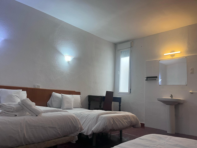 Bedroom 3, Hostal Alonso No Limit Madrid, Madrid
