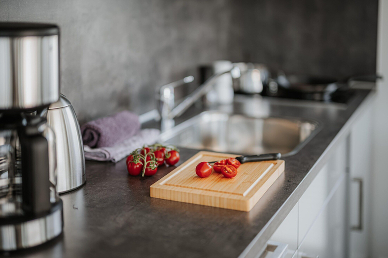 Private kitchen, Hausboot in Peenemunde, Vorpommern-Greifswald