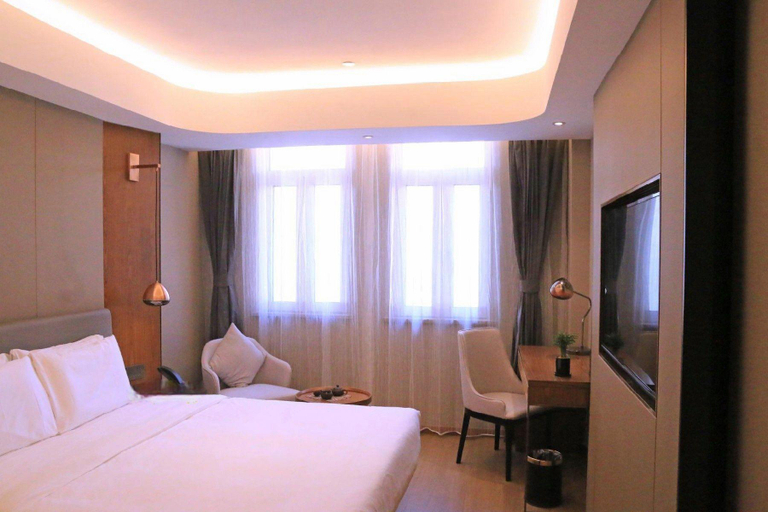 Bedroom 2, Yitel Collection Qingdao Zhanqiao Railway Station East Square, Qingdao