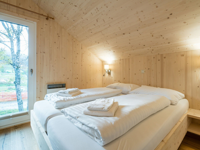 Others 2, Attractive chalet with whirlpool, Murau