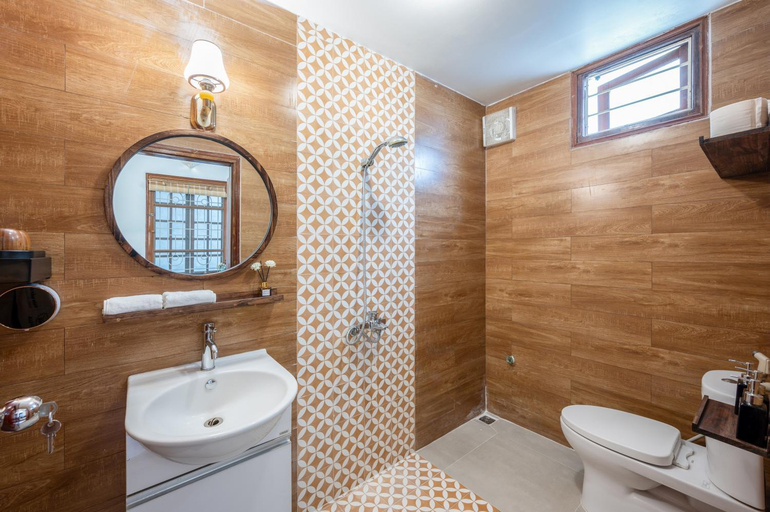 Bathroom 2, THE AUTUMN - Branch 1, Tây Hồ