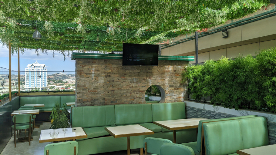 Food & Drinks 4, Atmosphere hotel & spa, Analamanga