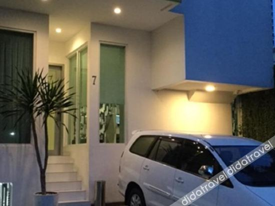 Hotel Interior or Public Areas 2, Ehouzz Jakarta, South Jakarta