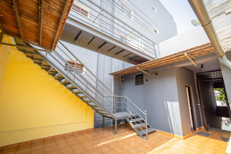 Public Area, Corbelli Home stay Near Mission Street, Puducherry