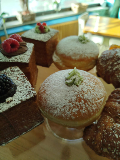 Food & Drinks 4, Albergo Le 2 Rose, Macerata
