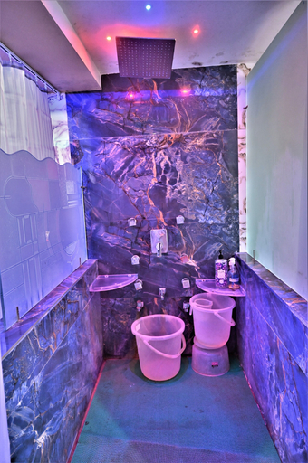 Bathroom 3, HOTEL ROYAL MANSION SOMNATH, Gir Somnath