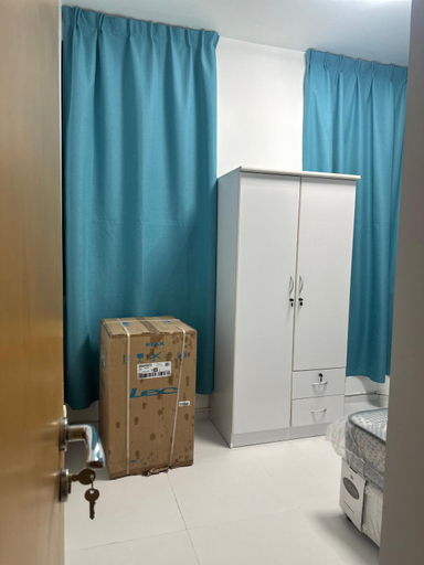 Others 3, Hostel 08 k h For men only, Abu Dhabi City