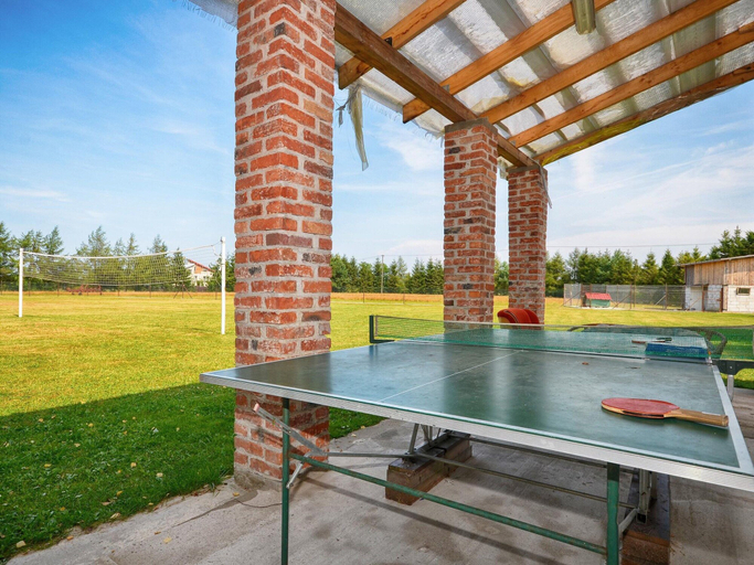 Garden 5, Spacious and Comfortable Holiday Homes With Pool, Sławno