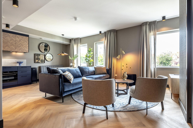 Living room 4, 2 Bedroom Apartment Perfect for Families, Delft