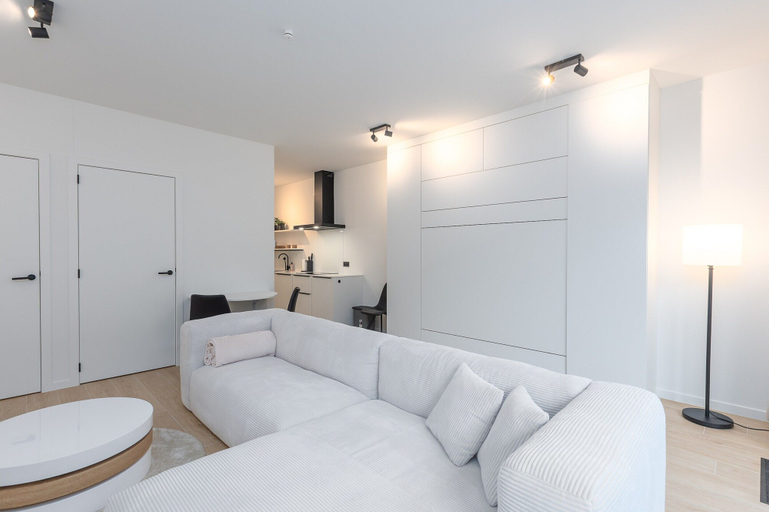 Living room 5, Newly Built Studio on 1st Floor With Terrace, West-Vlaanderen