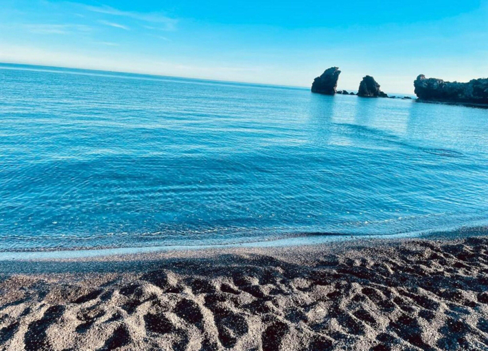 View from property 5, Coastal Retreat With Pool Access, Hérault