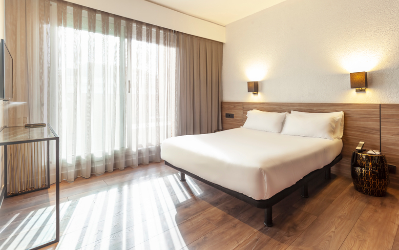 Bedroom 3, Hotel Derby, Barcelona