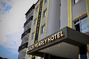 Others 3, Black Pearly Hotel, Arsin
