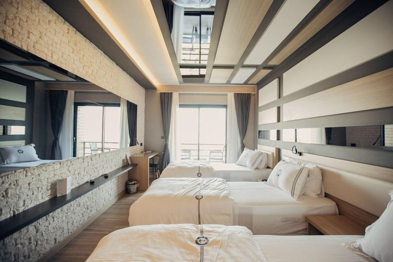 Bedroom 3, Burhaniye Marina Boutique Hotel, Burhaniye