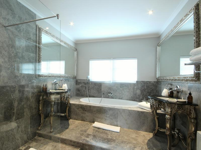 Bathroom 4, The Gregoire Boutique Hotel, Overberg