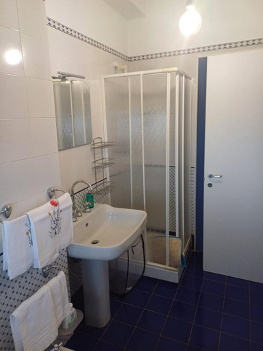 Others 4, B&B Pacilita, Catanzaro