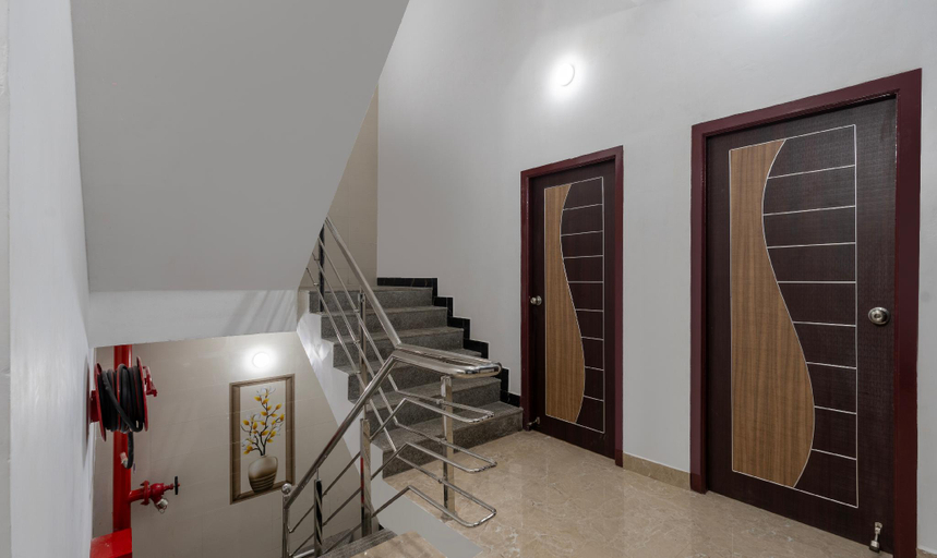 Public Area 3, Treebo Royal Plaza,700 Mts From Promenade Beach, Puducherry