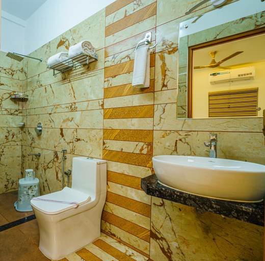 Bathroom 4, MARINA SUITES AIPORT HOTEL, Ernakulam