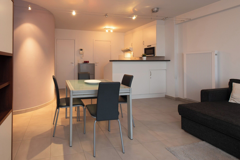 Others 3, Apartment in Middelkerke With Sea View, West-Vlaanderen