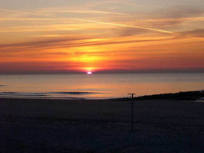 View from property 4, Bungalow for 6 People Near Beach, Zijpe