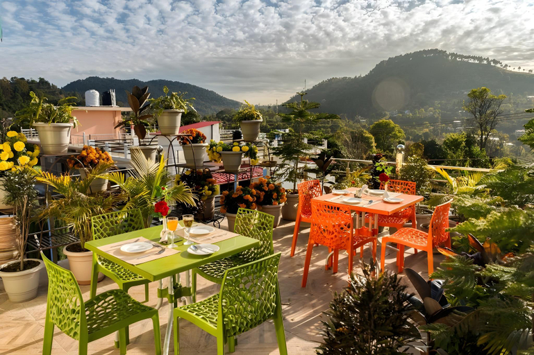 Food & Drinks 3, Hotel Walnut Creek , Nainital