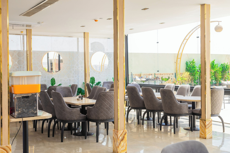 Food & Drinks 4, Comfort Giza, Al-Ahram