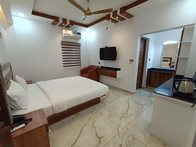 Bedroom 3, MARINA SUITES AIPORT HOTEL, Ernakulam