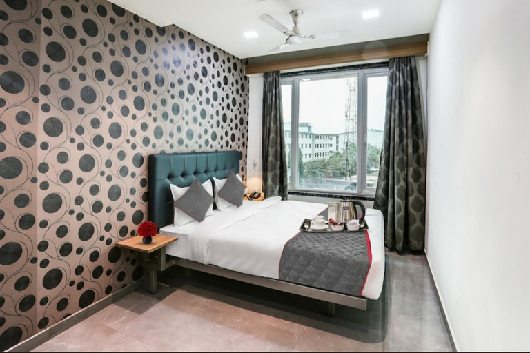 Bedroom 3, Hotel Stay Inn near Bhiwandi Thane Railway Station, Thane