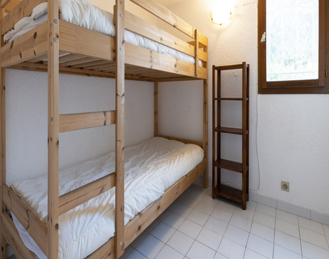 Room 4, Family-friendly Home in Agde, Hérault